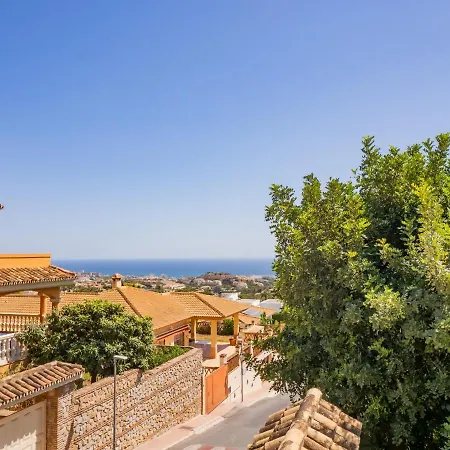 Villa Cubo's La Era House Pueblo *