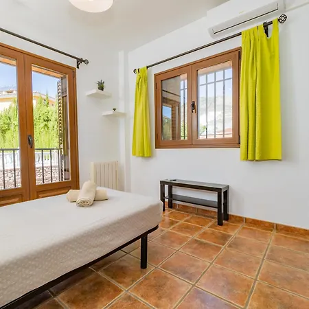 Cubo's La Era House Pueblo Villa