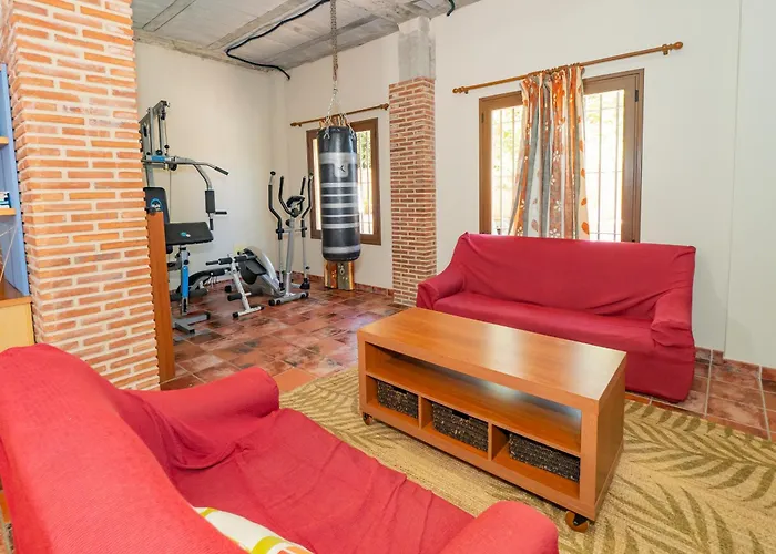 Cubo's La Era House Pueblo